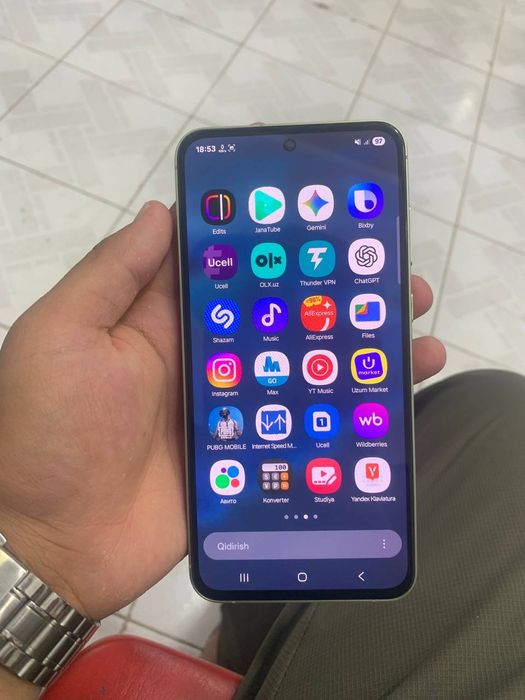 Galaxy a55 5g holati idial kar dak bor asosan abmen iphonega