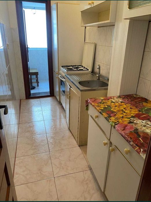 Garsoniere de inchiriat