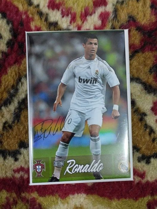 продам магниты на холодильник новые