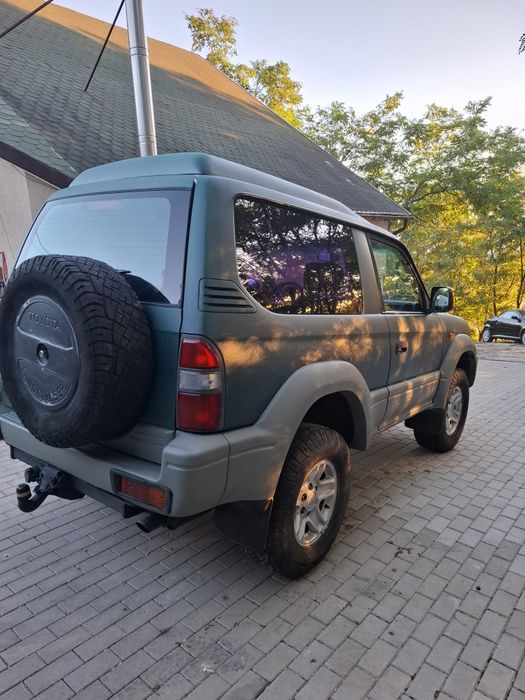 Toyota Land Cruiser j90