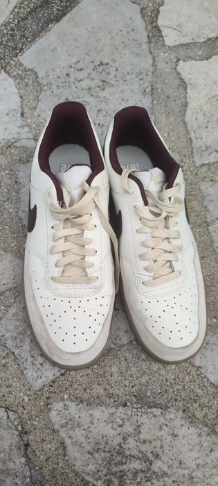 Nike - бели кецове