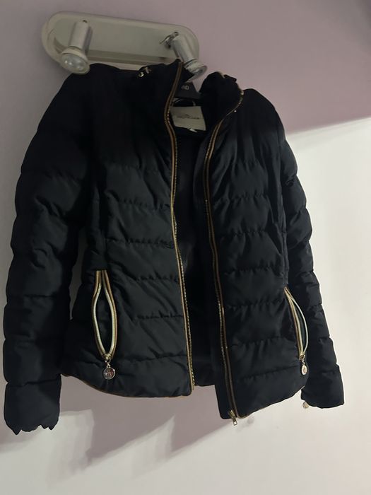 vand geaca Moncler