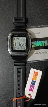 Наручные часы Skmei water resistant 50m