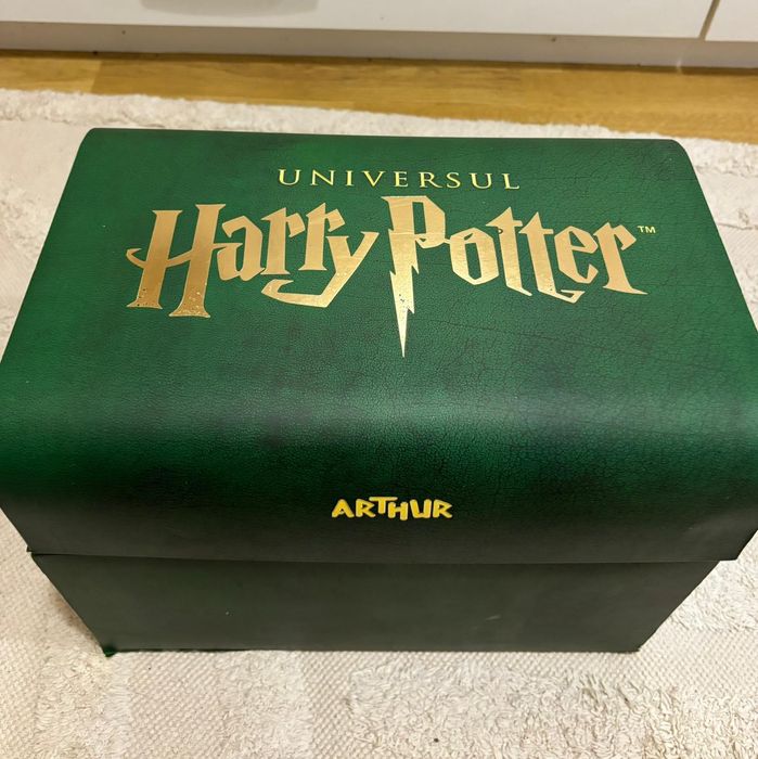 Colecție Harry Potter + cufăr de colecție- J. K. Rowling