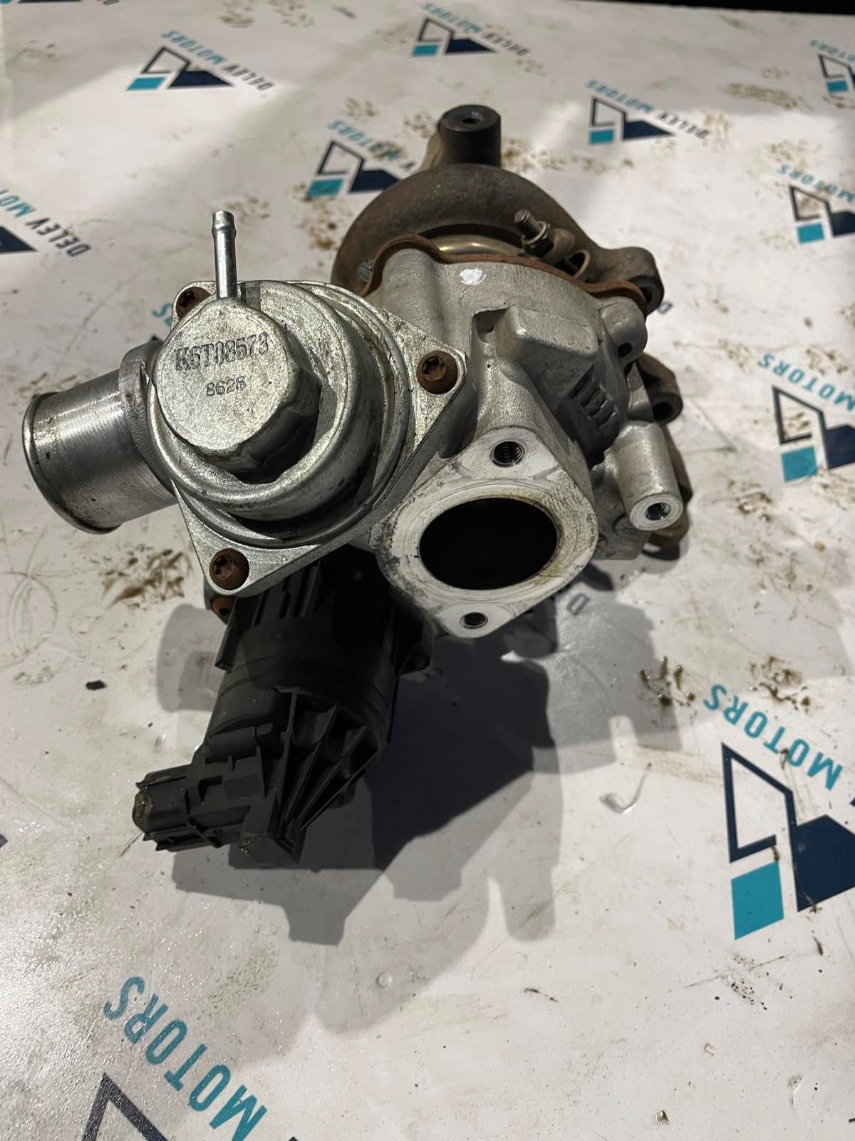 1515A357 | VT19 | RHF3C 17240R турбо turbo от Mitsubishi Eclipse Cross