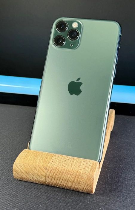 iPhone 11 Pro Midnight Green