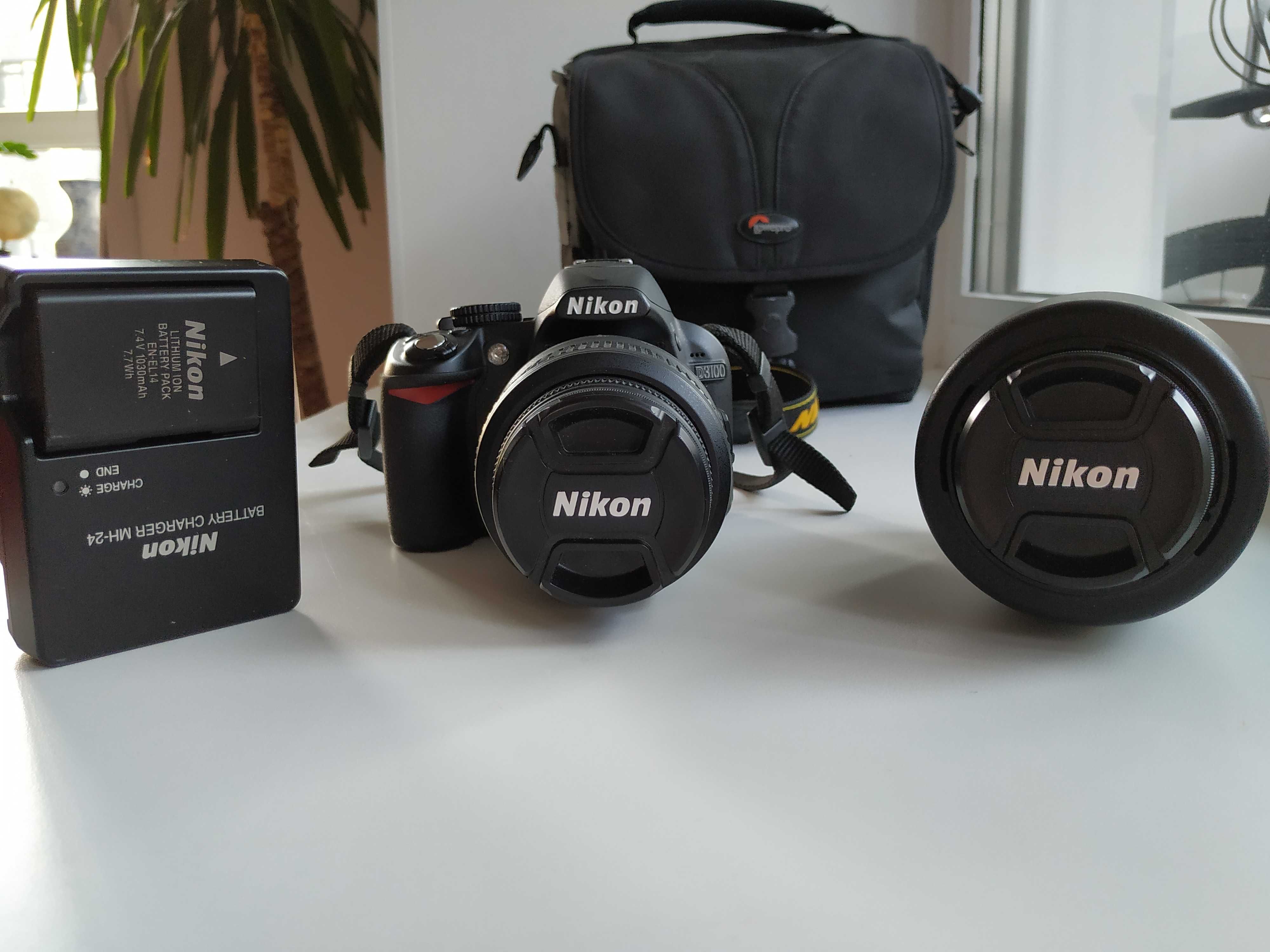 Nikon D3100 + Nikon 18-55mm f/3.5-5.6G AF-S VR II DX Zoom-Nikkor
