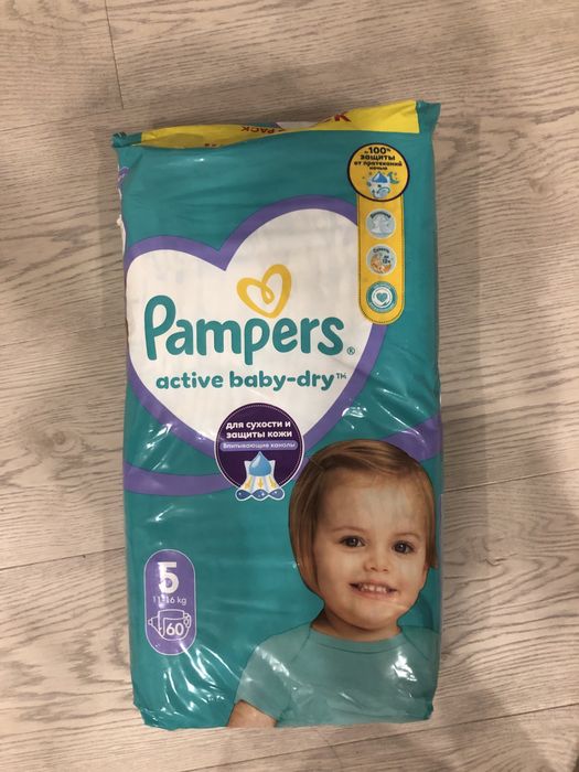 Продам памперс 5 и 3 размер