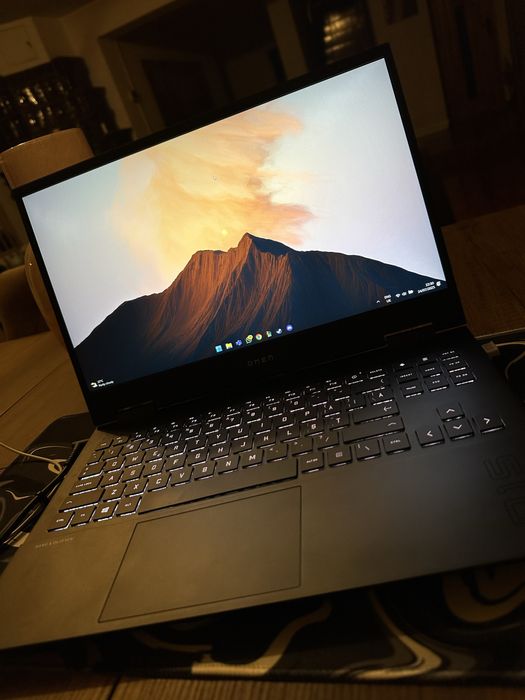 Laptop HP OMEN Impecabil