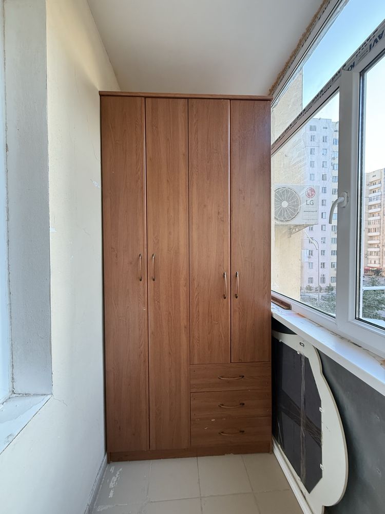 Продается б/у шкаф