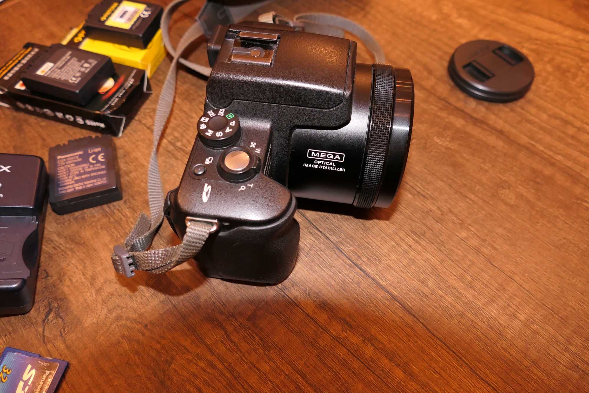 Panasonic Lumix FZ20 фотокамера, класА