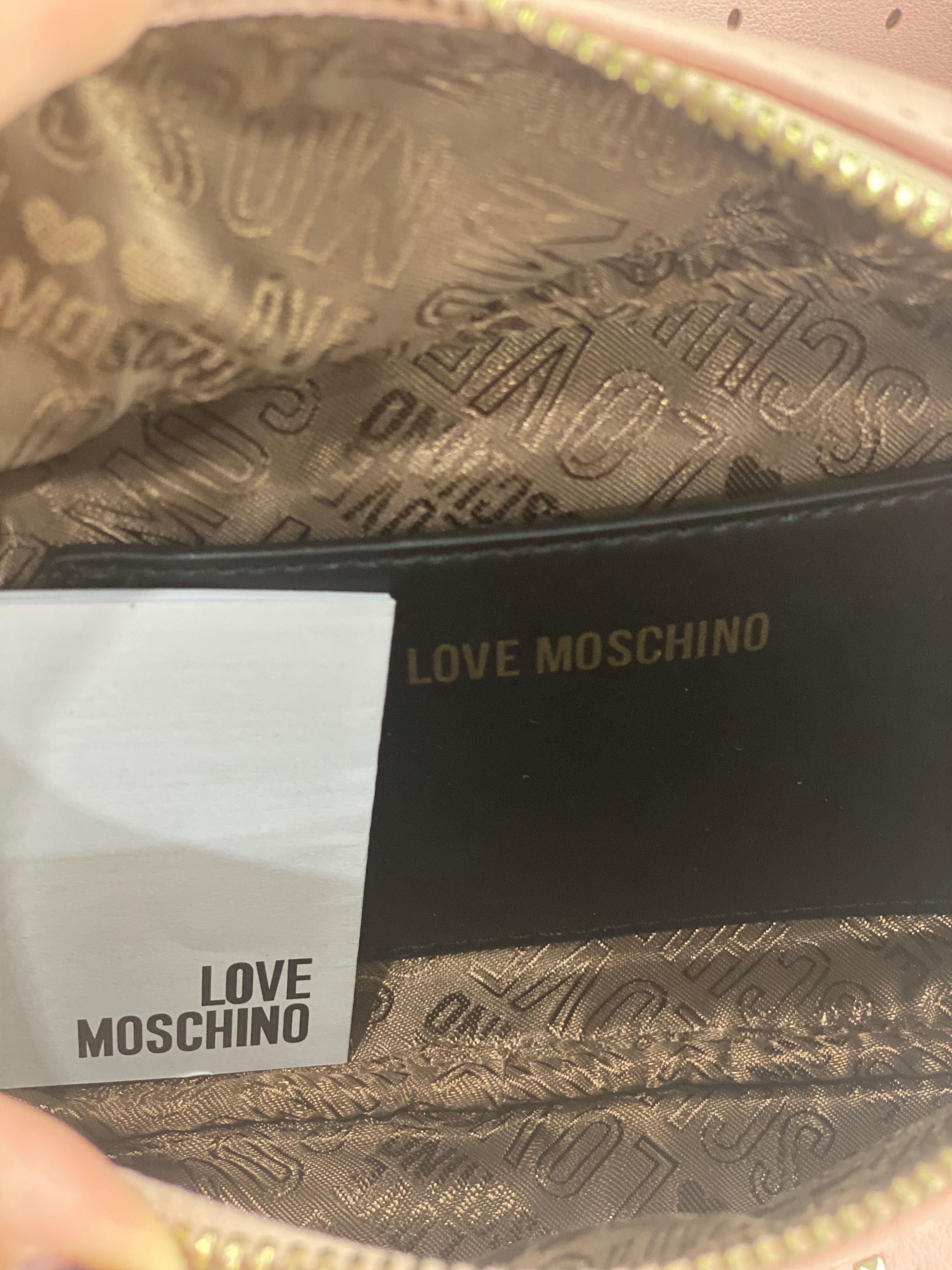 Дамска чанта Love Moschino !Нова цена !