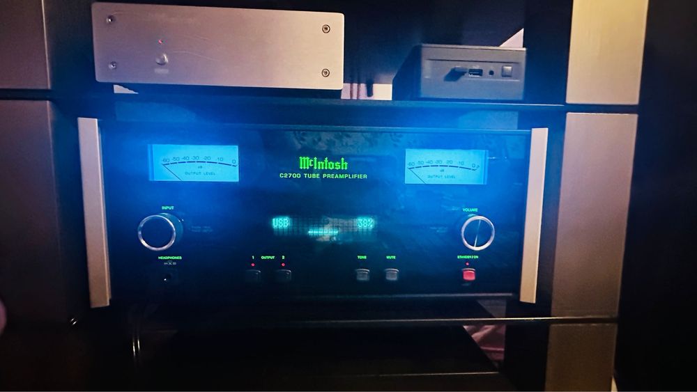 Preamplificator McIntosh C2700 Tube Preamp