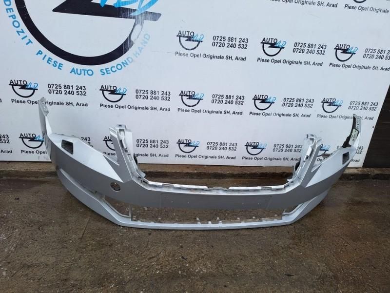 Bara fata Skoda Superb III