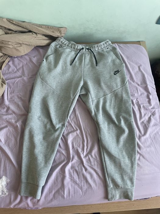 Долнище на nike tech