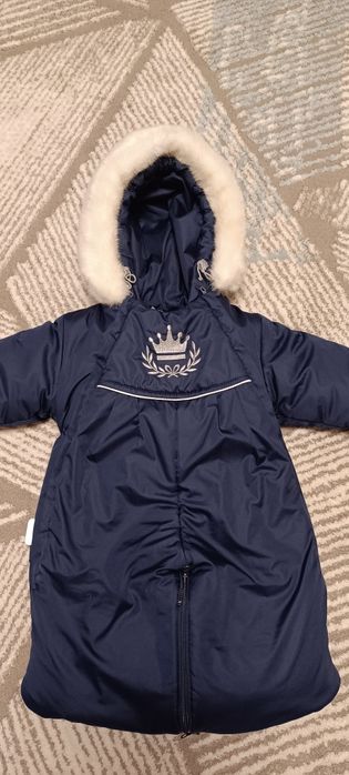 Продам детский комбинезон-трансформер (зима, осень)