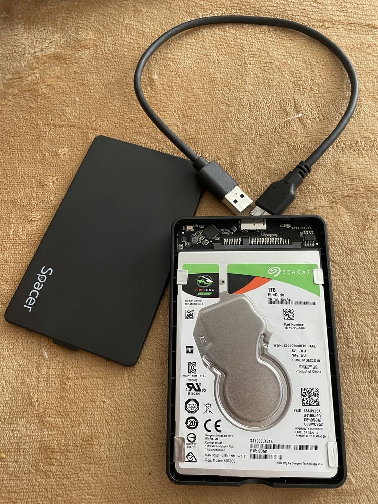 Hard extern portabil 1tb seagate