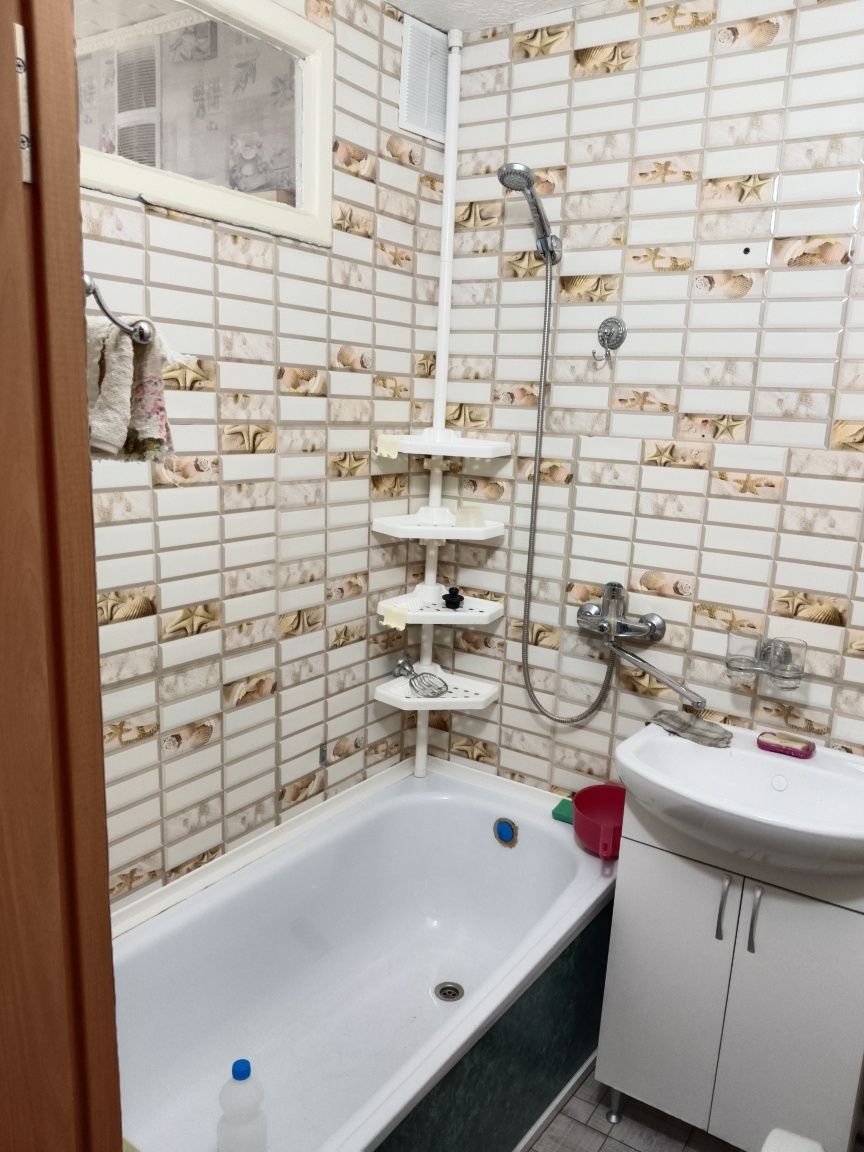 Продам 2 х комн квар. 6 мкр -26 дом, 5 этаж.