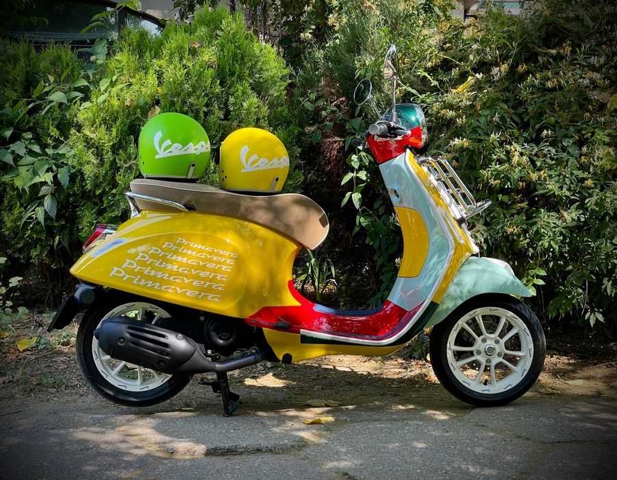 Scuter Vespa Sean Wotherspoon Nou  Vespa Primavera Vespa Sprint  946
