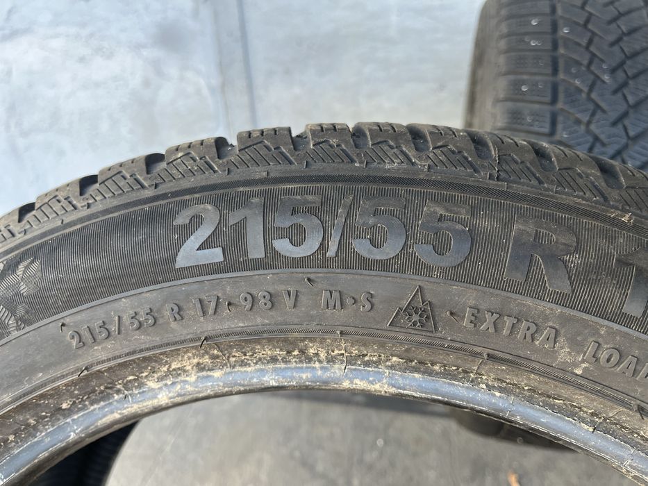 2 бр. зимни гуми 215/55/17 Semperit DOT 2019 5,5 mm