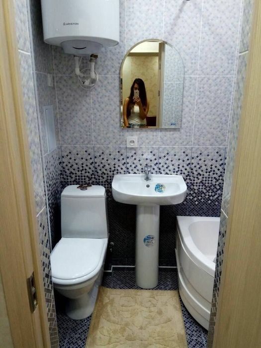 Студийная 2х комнатная с мебелью и техникой в центре Чирчика