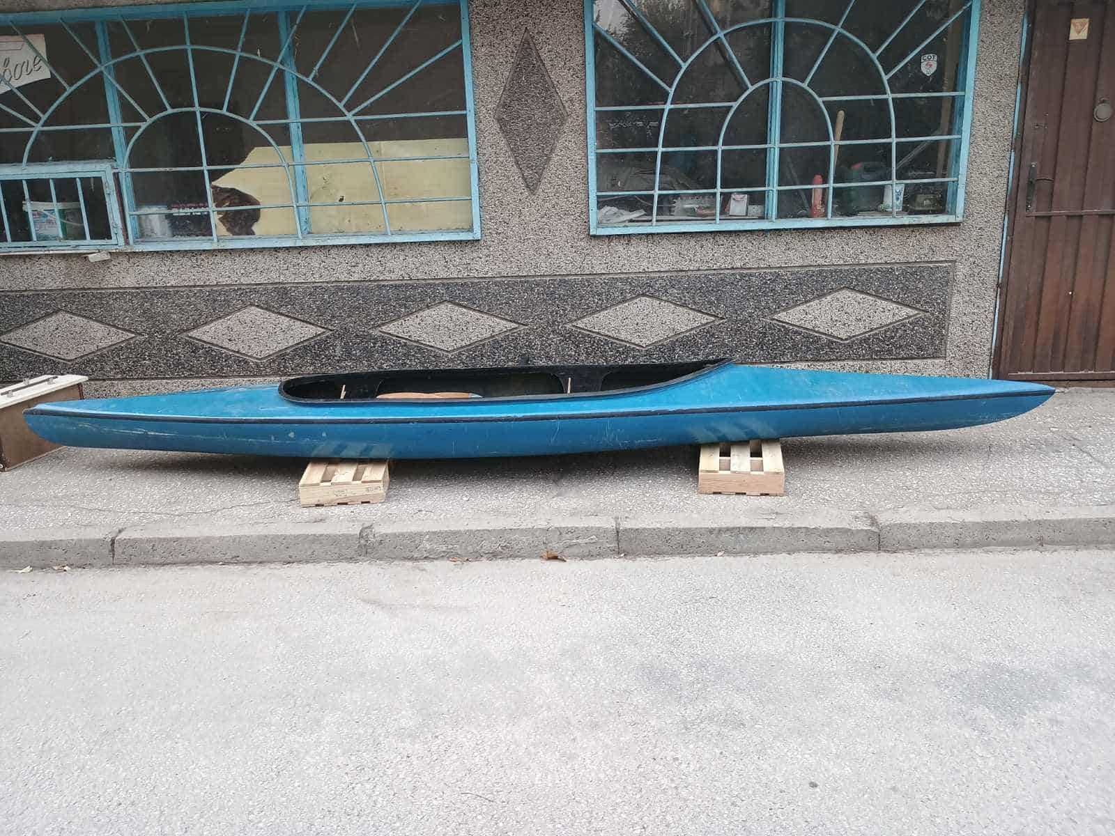 Каяк туристически