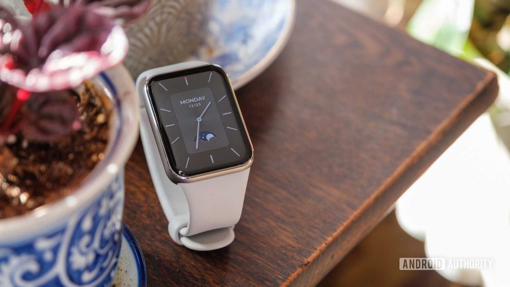 Vând Xiaomi Smart Band 9 Pro, nou și sigilat