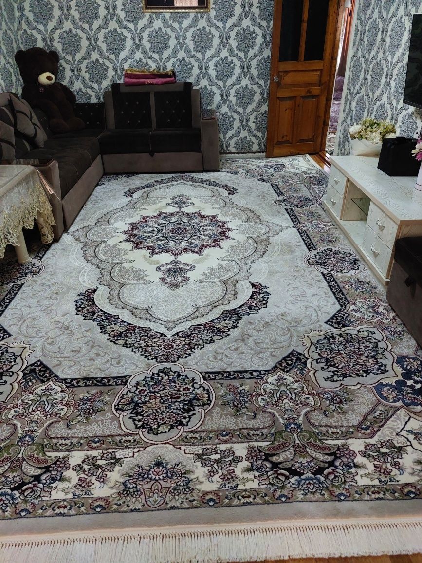 Kvartiraga qizlar olamiz xazyaykasi bor