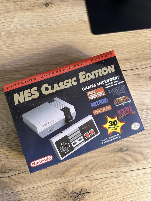 Продам Nintendo classic mini
