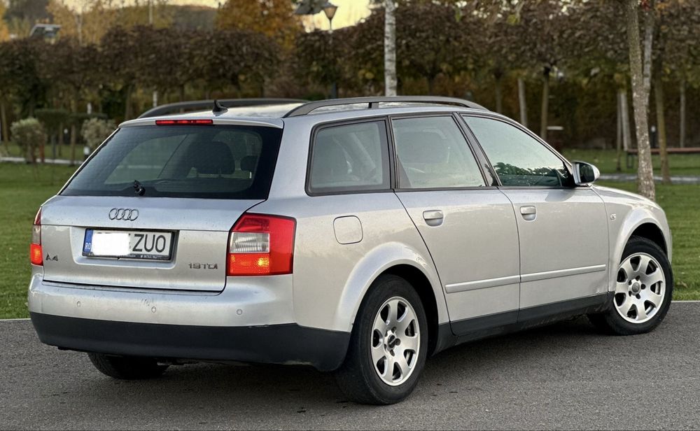 Se vinde urgent Audi A4 B6 1.9 TDI An-2003 131 cp