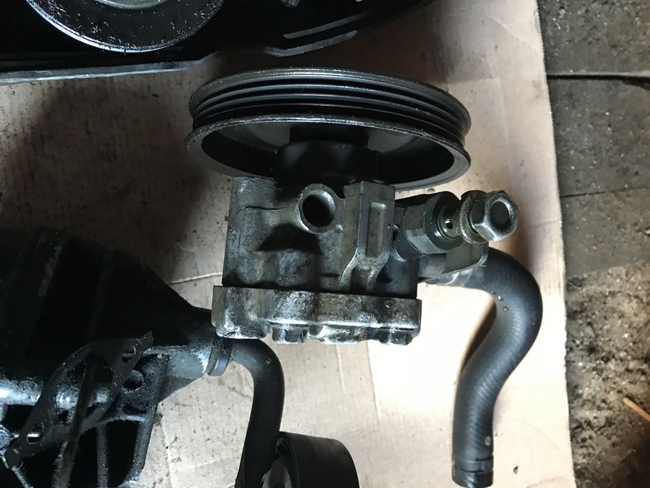 Двигател л 200/116к.с на части