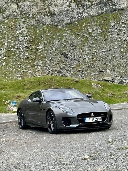 Jaguar F-Type Jaguar F-Type P300 2.0 turbo R-Dynamic Coupe