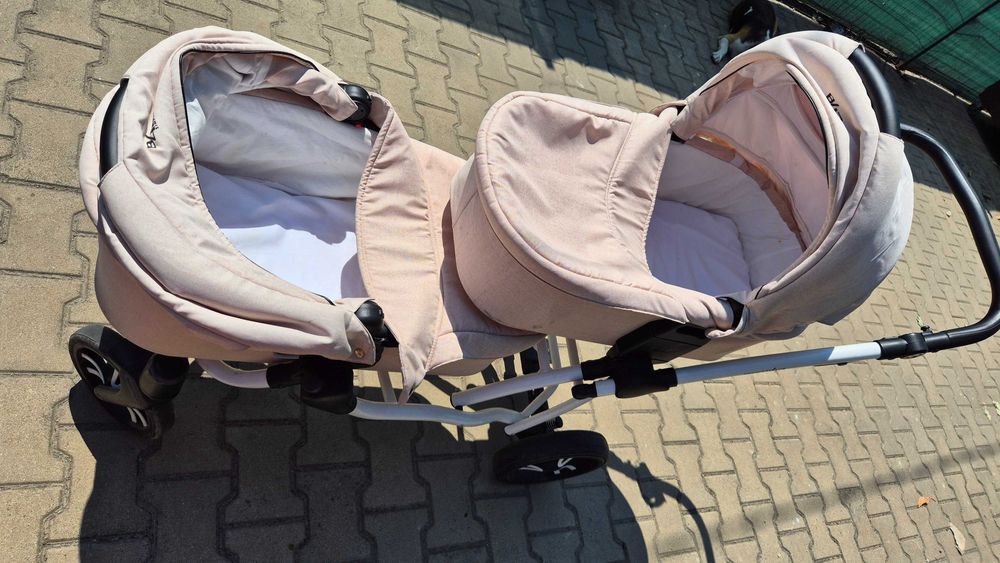 Vand carucior gemeni tip trenulet