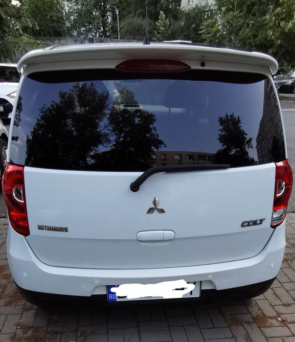 Mitsubishi colt 2010, automată