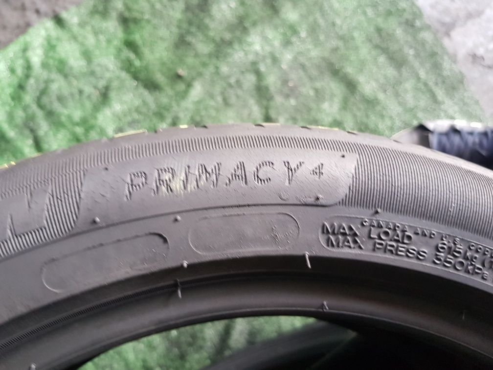 Anvelope 2x225 45 17 michelin dot 21 mm 4.7