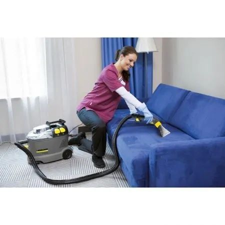 Închiriez aspirator profesional
