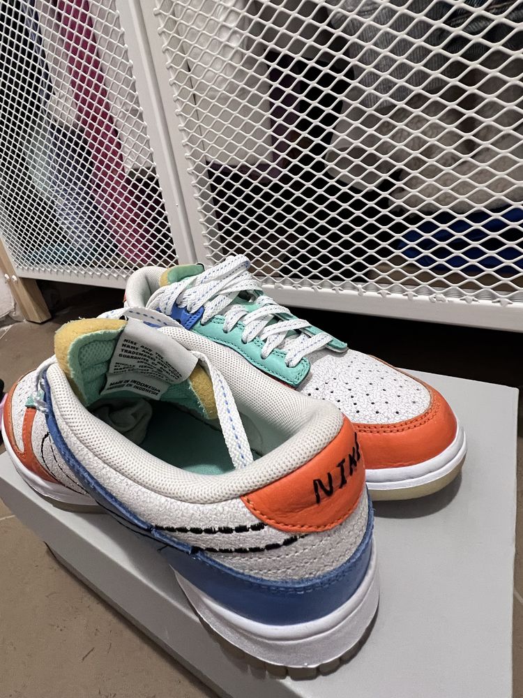 NIKE спортни обувки nike dunk low bg c