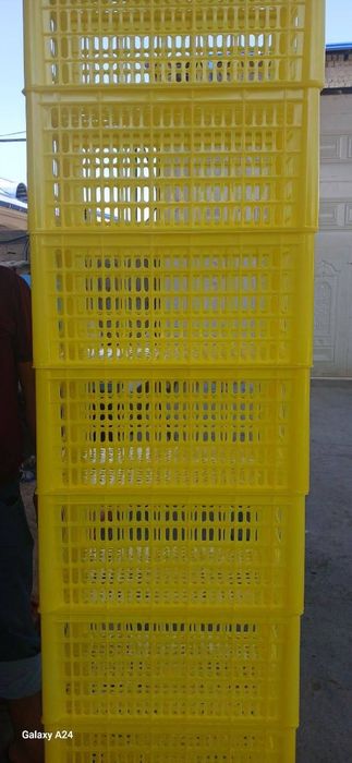 Ящик Пластмассовые ящики вместимостью 25 и 50 кг