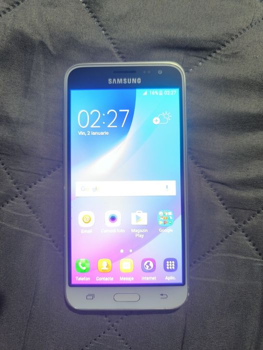 Vând Samsung Galaxy j3
