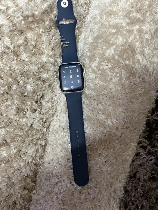 *ЧЕРЕН ПЕТЪК* apple watch (GEN 2) 44MM