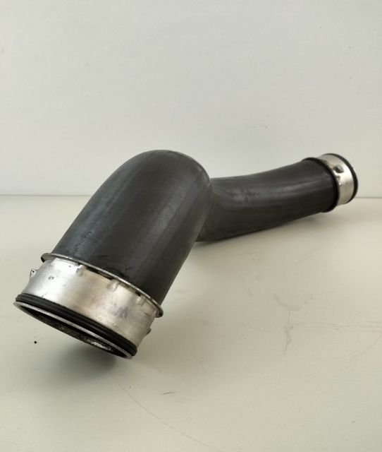 Furtun intercooler A2115282082 Mercedes-Benz E-Class W211/S211