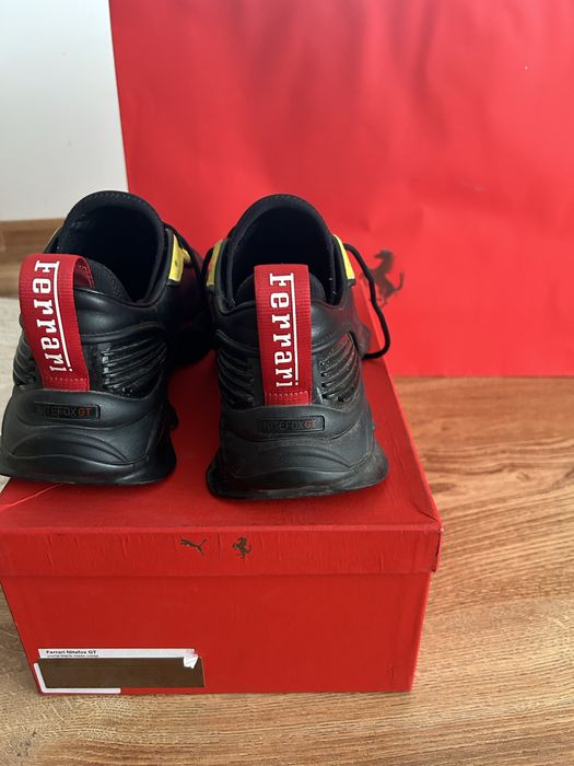 Vând Puma x Ferrari NitefoxGT