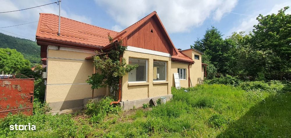 Casă cu teren de vânzare – Baia Mare, zona Centrul Vechi/Pompieri