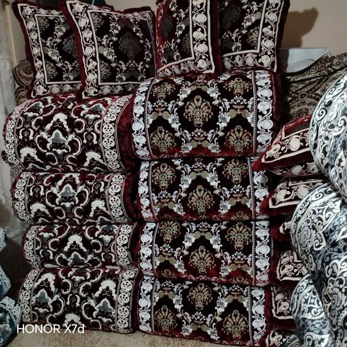 Koʻrpa koʻrpacha matras yostiq