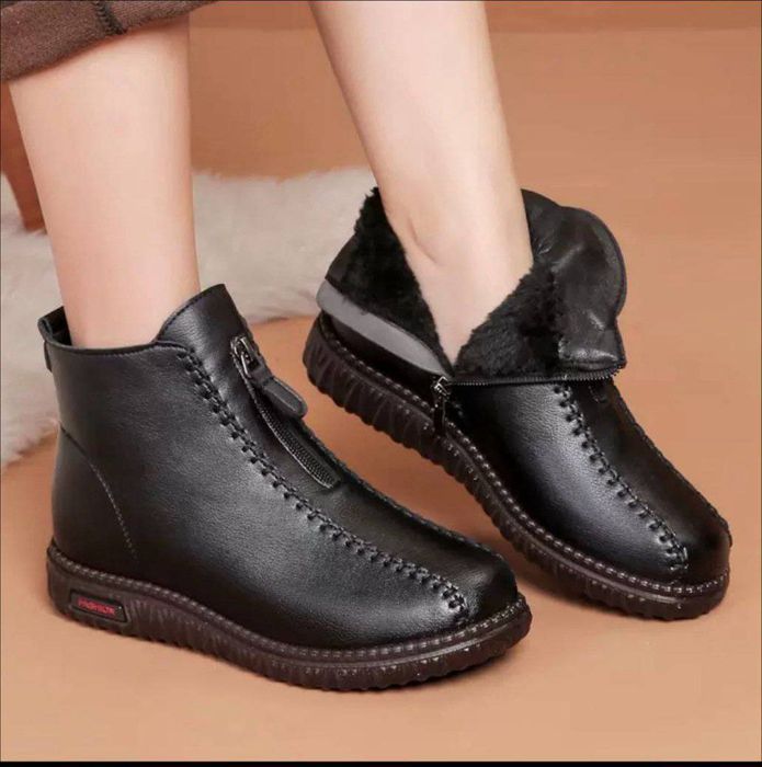 Сапожки в наличии