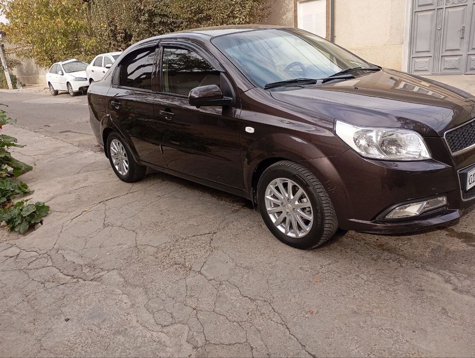 Neksiya3 sotiladi srochna