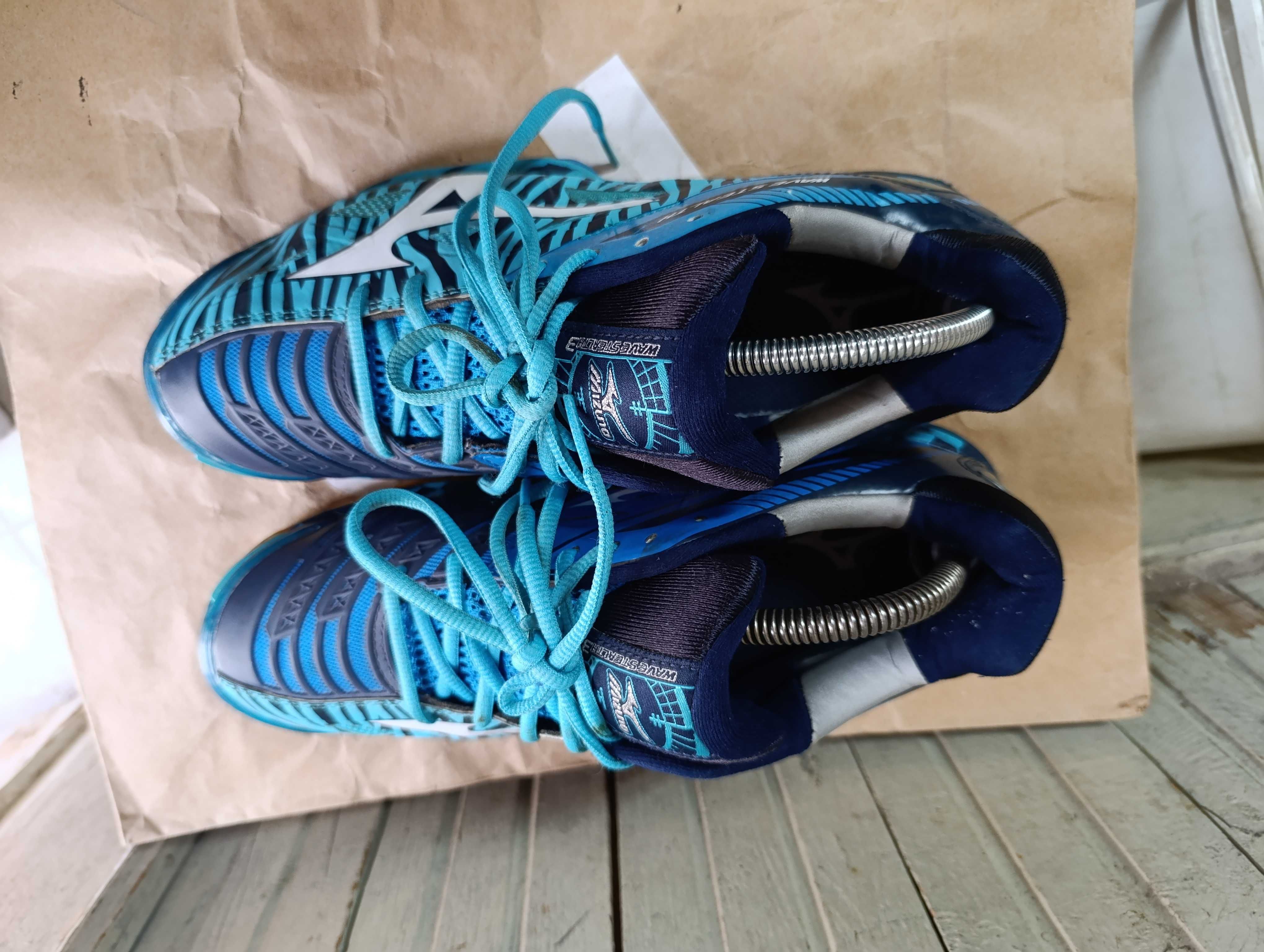 ''Mizuno Wave Stealth 3''оригинални маратонки 42.5 номер