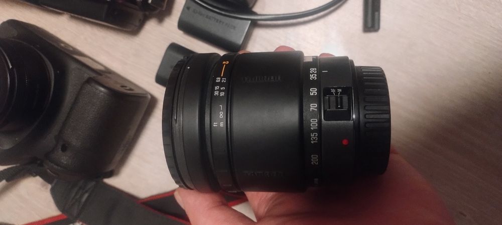 Canon 6d cu obiective și blitz