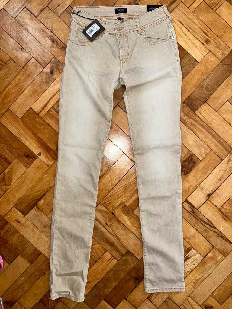 Аутлет цена оригинални дънки Armani Jeans