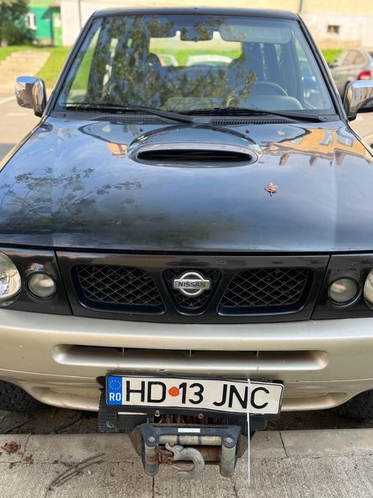 Nissan Terrano 2